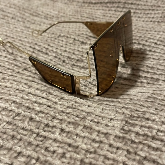 Fashion sunglasses - Picture 3 of 4